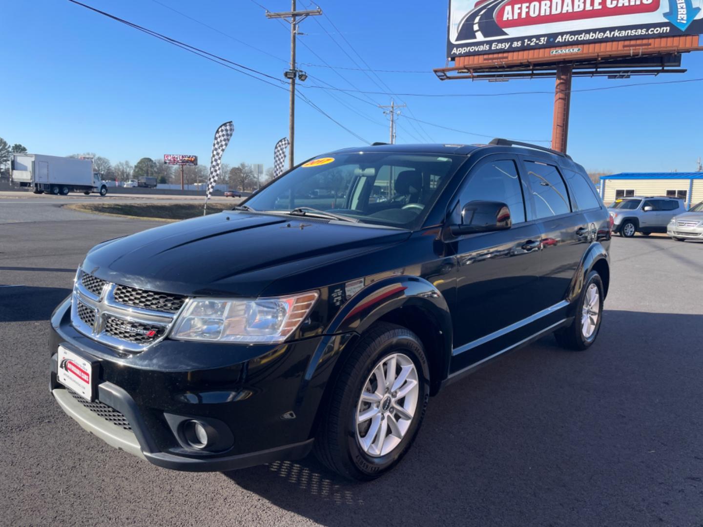 2017 Black Dodge Journey (3C4PDCBGXHT) with an V6, 3.6 Liter engine, Auto, 6-Spd AutoStick transmission, located at 8008 Warden Rd, Sherwood, AR, 72120, (501) 801-6100, 34.830078, -92.186684 - Photo#3